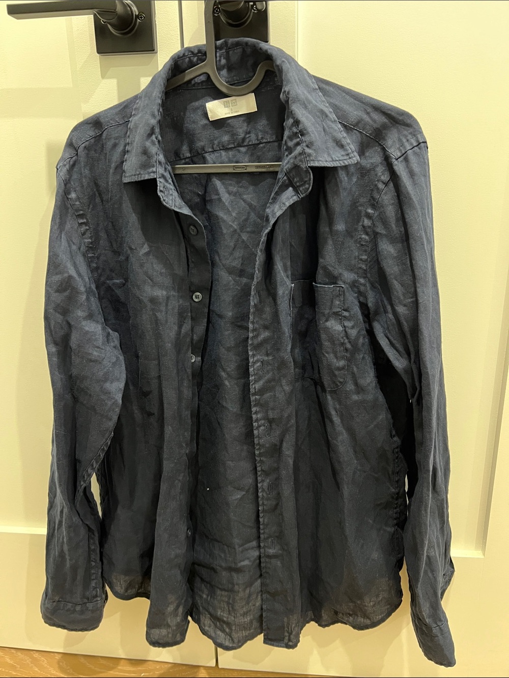 UNIQLO Mens linen button down shirt